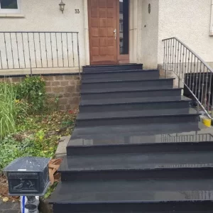 b61c1123-64a3-47d0-a078-090151bb65bd